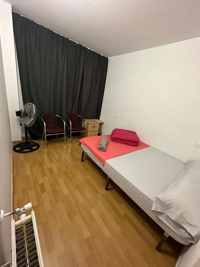 Hotel Arte Ruprestre Madryt Zewnętrze zdjęcie